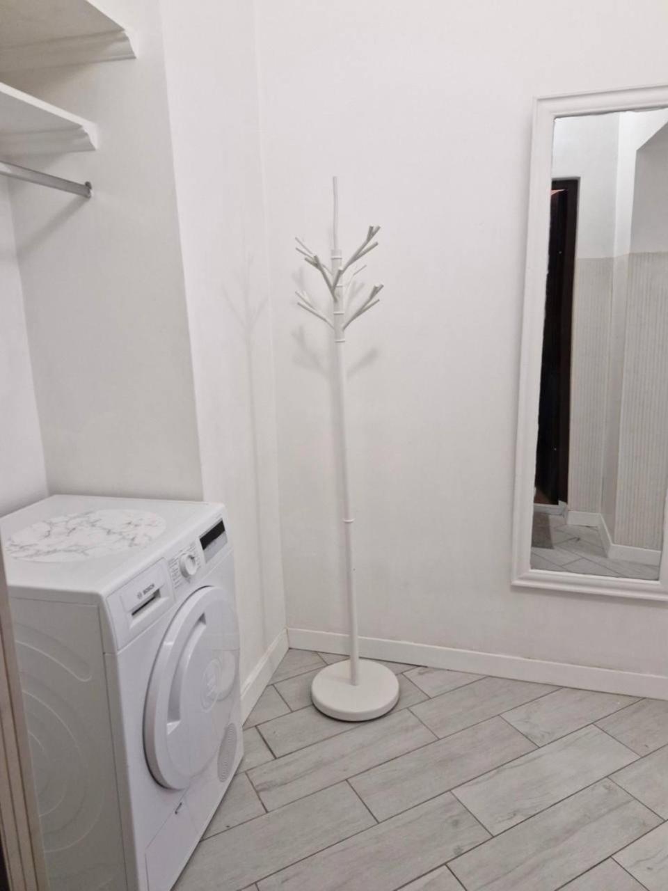 Куліша 15, Апартаменти В Центрі,Тц Форум,Оперний Leópolis Exterior foto